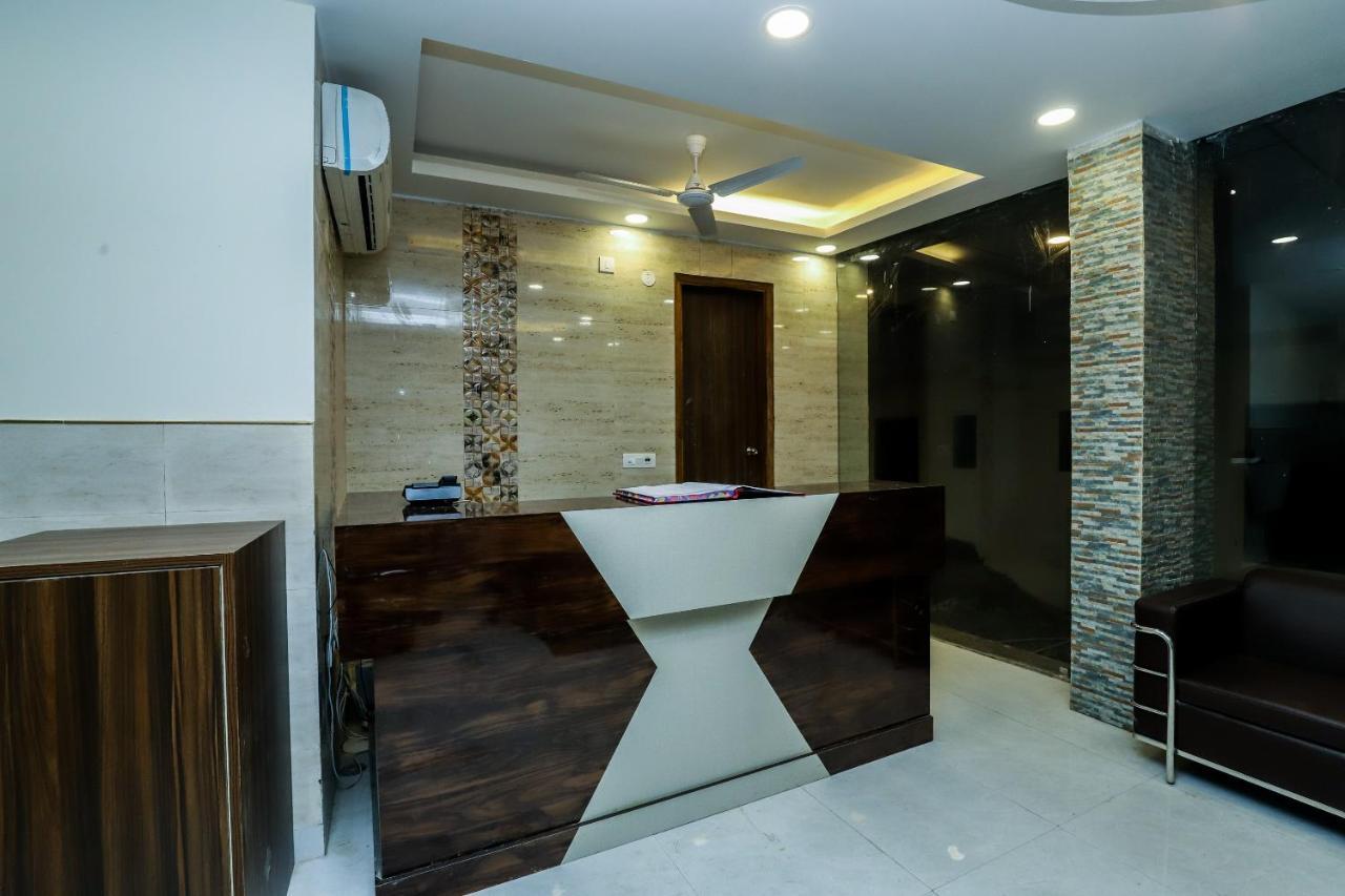 Hotel Moreton Igi Airport New Delhi Bagian luar foto